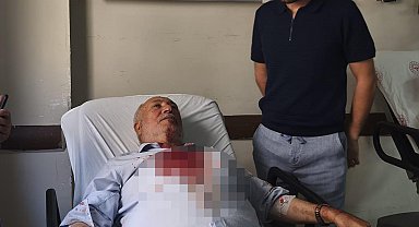 Kavgayı ayırmak isteyen imamı yumrukladı