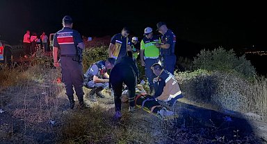 Kaza yapan motosikletli Aynur, jandarmaya attığı konum ile kurtarıldı