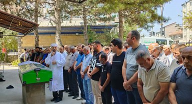 Kazada ölen 18 yaşındaki Gülseda, memleketi Kırşehir'de toprağa verildi