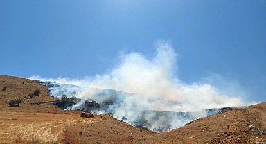 Kırşehir'de meralık alanda yangın