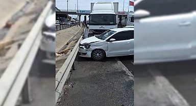 Kocaeli'de 10 aracın karıştığı kaza; 2 yaralı