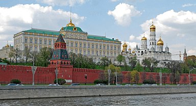 Kremlin: Putin ve Trump arasında samimi ve yapıcı bir telefon görüşmesi gerçekleşti