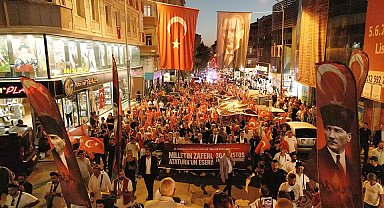 Küçükçekmece'de 30 Ağustos Zafer Bayramı coşkuyla kutlandı