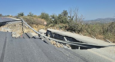 Kuşadası'nda çöken yol, istinat duvarı örüldükten sonra onarılacak