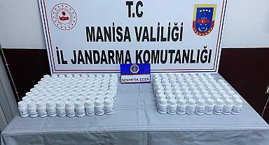 Manisa'da 8 bin 740 sentetik hap ele geçirildi
