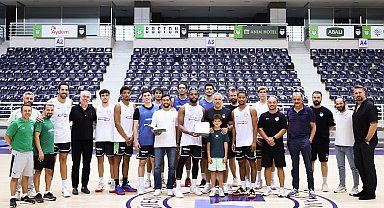 Merkezefendi parkeye indi