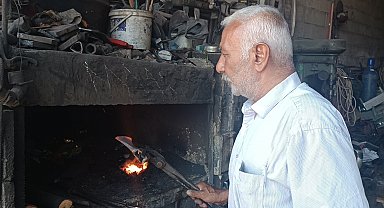 Ocak başında 47 yıldır demir dövüyor