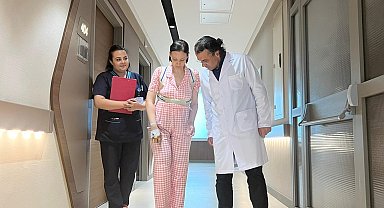 Okul çantası skolyoza neden oldu, 3 ameliyat geçirdi