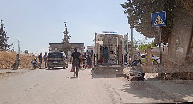 Otomobille çarpışan motosikletin sürücüsü yaralandı