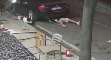 Otomobille motosiklet çarpıştı; 3 yaralı