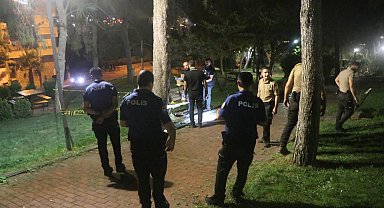 Parkta çıkan tartışmada kalbinden bıçaklanarak öldürüldü