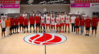 Petkimspor tam kadro parkede