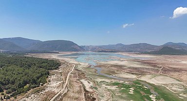Prof. Dr. Yaşar: İzmir'e yer altı barajları ve göletler yapılmalı