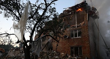 Rusya'dan Kiev'e hava saldırısı: 14 ölü