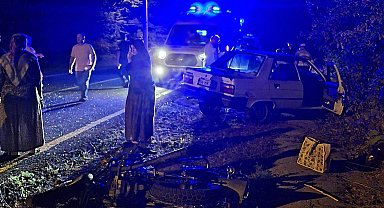 Sakarya'da otomobil ile motosiklet çarpıştı: 1 ölü, 1 yaralı
