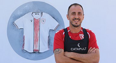 Samsunsporlu Zeki Yavru: Konsantre olup lige iyi başlamak istiyoruz