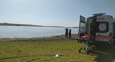 Şanlıurfa'da baraj gölünde kaybolan Deniz için arama çalışması başladı