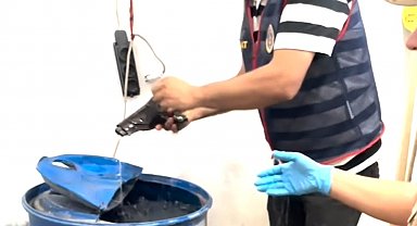 Şanlıurfa'da su bidonunda tabanca, saksılarda kenevir ele geçirildi; 7 gözaltı