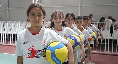 Şırnak'ta 'Fabrika Voleybol' projesiyle 3 yılda 1200 çocuk voleybolla buluştu