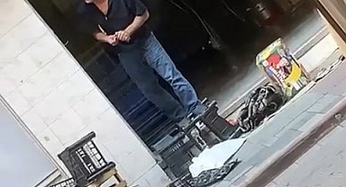 Sokak ortasında 2 şarjör mermiyi ateşlemesi kamerada; 3 yaralı