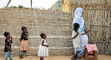 Sudan'da bir haftada 2 bin 345 kolera vakası kaydedildi