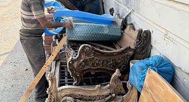 Tarihi eserleri yağmalayıp, mobilya mağazasında satışa çıkardılar
