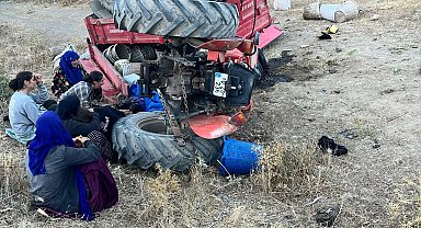 Tarım işçilerini taşıyan traktör, şarampole devrildi: 1 ölü, 4 yaralı