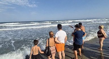 Tekirdağ'da denizde 2 kişi boğulma tehlikesi geçirdi, 1 kişi kayıp