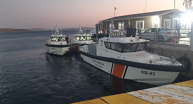 Teknesi parçalanmış halde bulunan iş insanını arama çalışmaları 4'üncü gününde