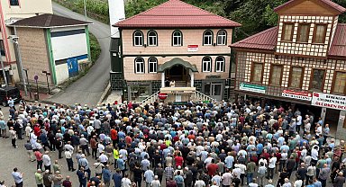 Teleferikte akıma kapılan çift toprağa verildi