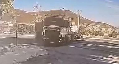 TIR şoförünün dikkati kazayı önledi; o anlar kamerada