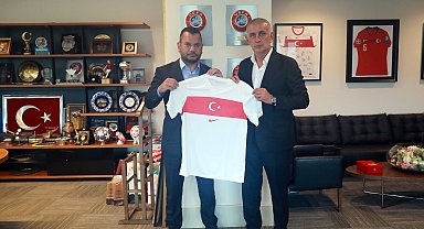 Trabzonspor ve Kulüpler Birliği Başkanı Doğan, Hacıosmanoğlu'nu ziyaret etti