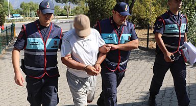 Turistleri gizlice çeken şüpheliye gözaltı