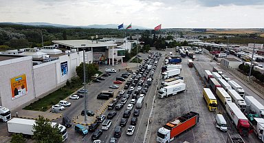 Türkiye'de tatillerini tamamlayan gurbetçilerin, dönüş yolculuğu başladı