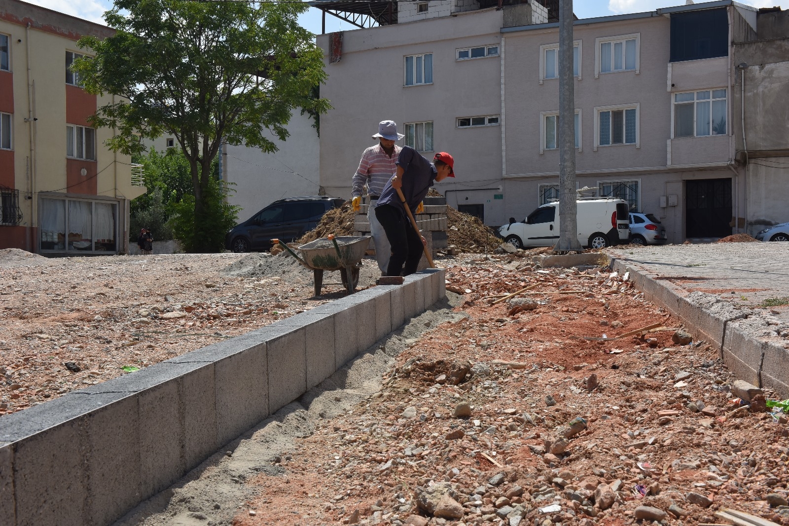 YILDIRIM’DA HİZMET HIZ KESMİYOR