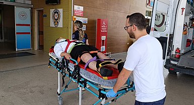 Yolcu otobüsü, TIR'a çarptı; 1 yaralı