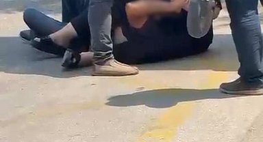 Yolda karşılaştığı eski kocasını 'ailemi dolandırdın' deyip darbetti