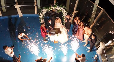 114 metrelik Expo Kulesi'nde ilk nikah