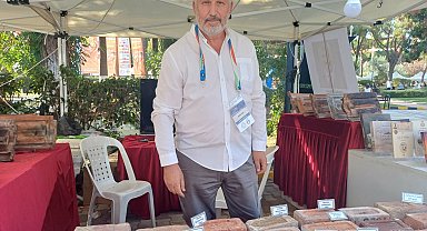 1200 çeşit tuğla ve yaklaşık 350 kiremitten koleksiyon