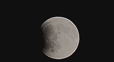 'Ay tutulması' Hakkari'de net bir şekilde izlendi