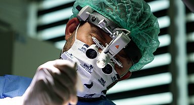 'Otel odasında saç ekimi olmaz'