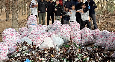 8 yıldır doğadaki çöpleri topluyorlar