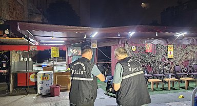 Adana'da çay ocağına silahlı saldırı: 2 yaralı