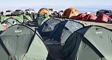 AFAD ekibinden Erek ve Süphan dağlarına zirve tırmanışı