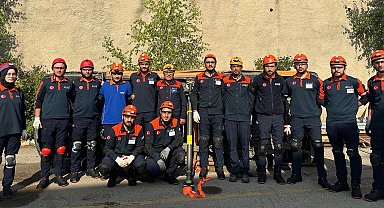 AFAD, hayat kurtaracak yeni personelini eğitiyor