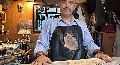 Aldığı deri çakı kılıfını beğenmedi, ustası olup eğitmenliğe başladı