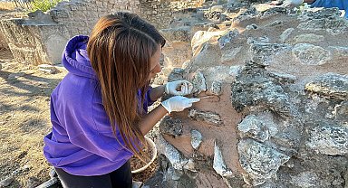 Alexandria Troas Antik Kenti'ndeki podyumlu salon yeniden ayağa kaldırılıyor