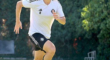 Altay'da Murat Demir sezona kulübede başladı