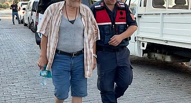 Aydın'da evinde 2 bin 100 adet sentetik ecza ele geçirilen şüpheli; 'Raporum var ben içiyorum' dedi