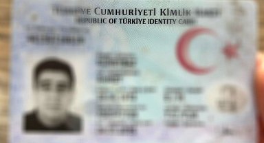 Babaannesi annesi, dedesi babası görünüyordu; DNA testiyle gerçek kimliğine kavuştu